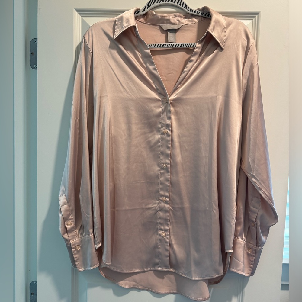 H&M Button Up Bundle - Picture 2 of 4